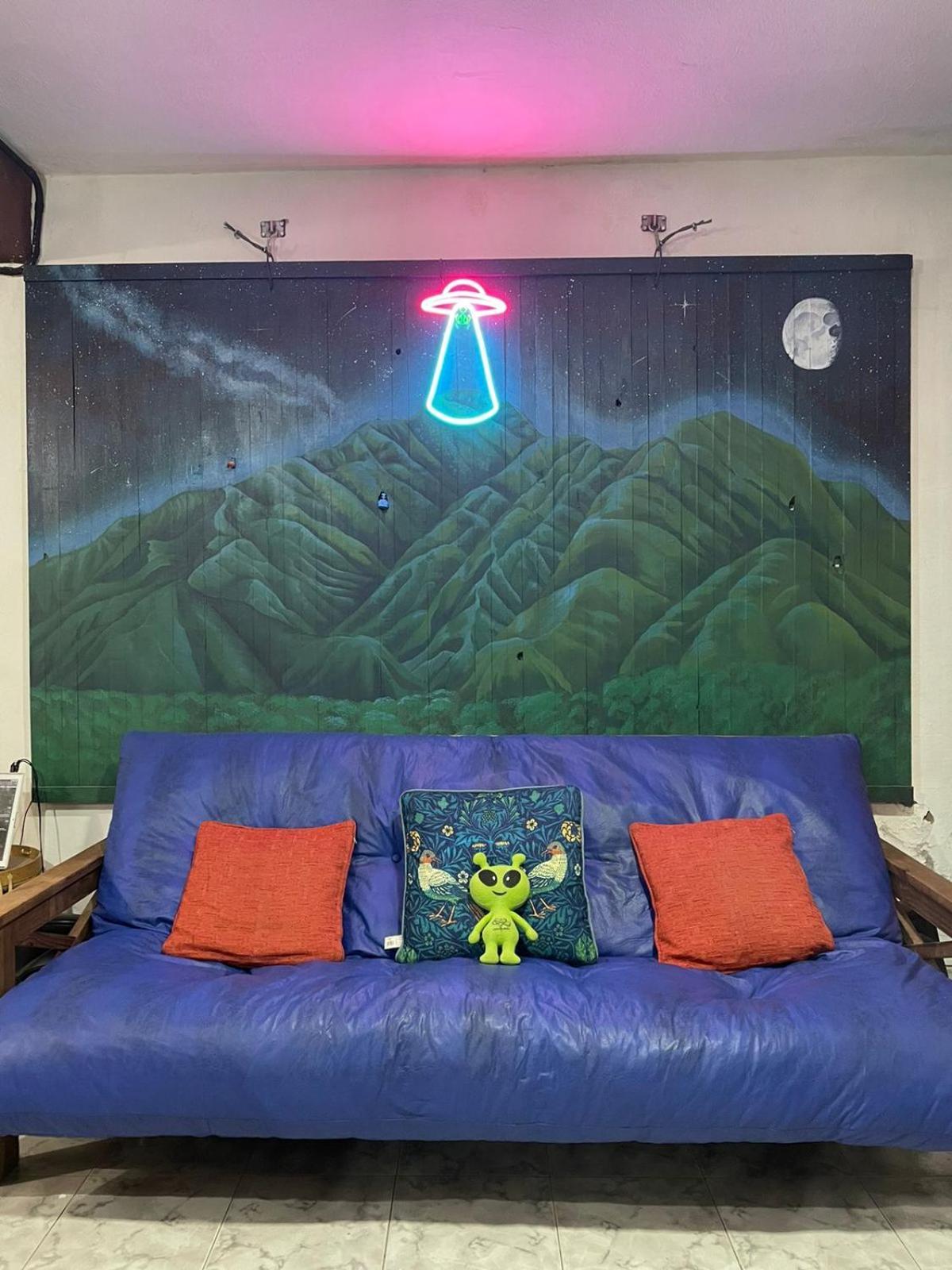 Puerta Azul Hostel Капилья-дель-Монте Экстерьер фото