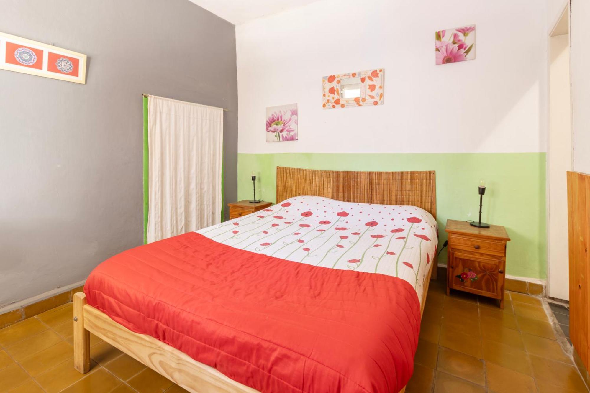 Puerta Azul Hostel Капилья-дель-Монте Экстерьер фото