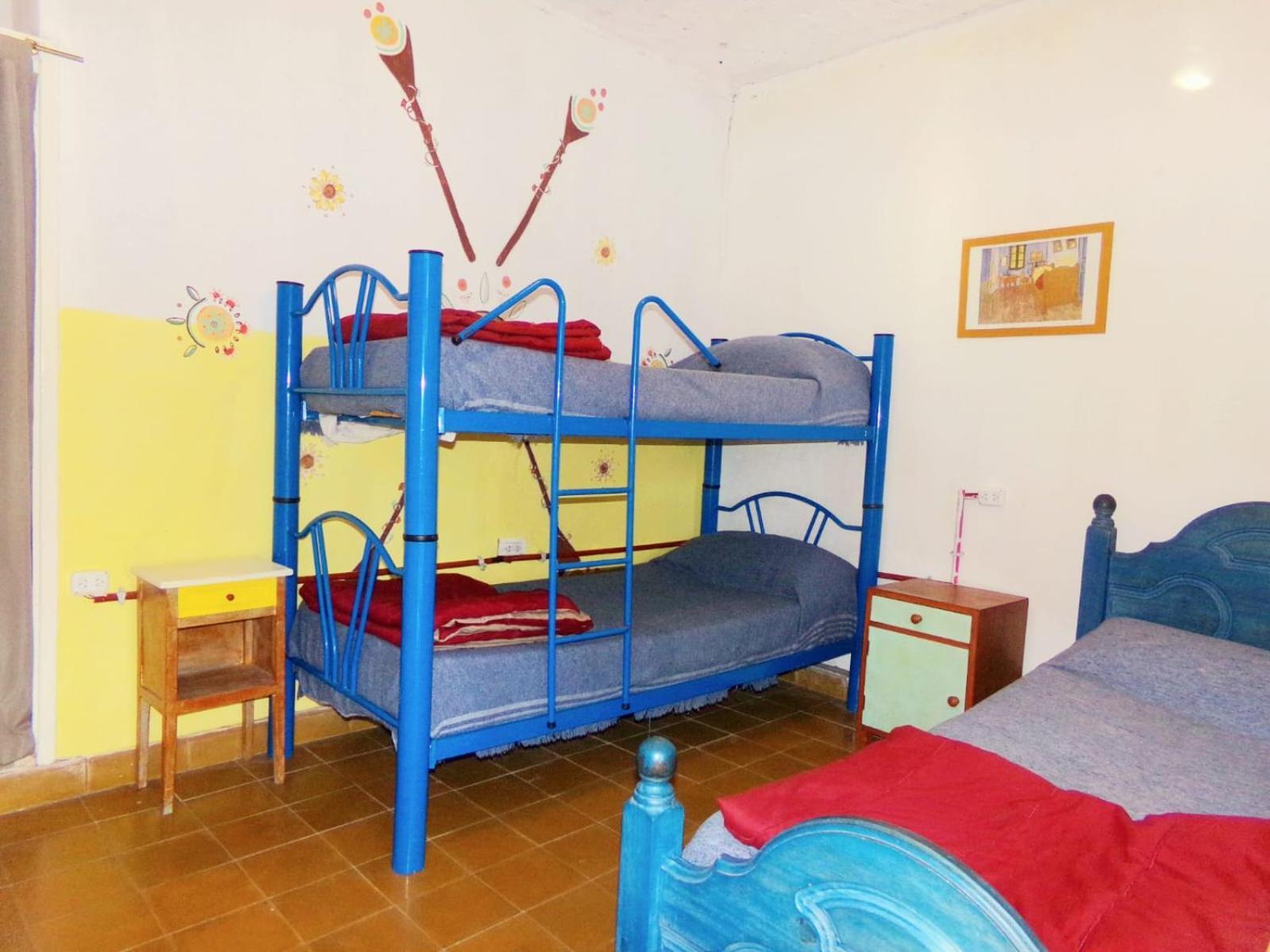 Puerta Azul Hostel Капилья-дель-Монте Экстерьер фото